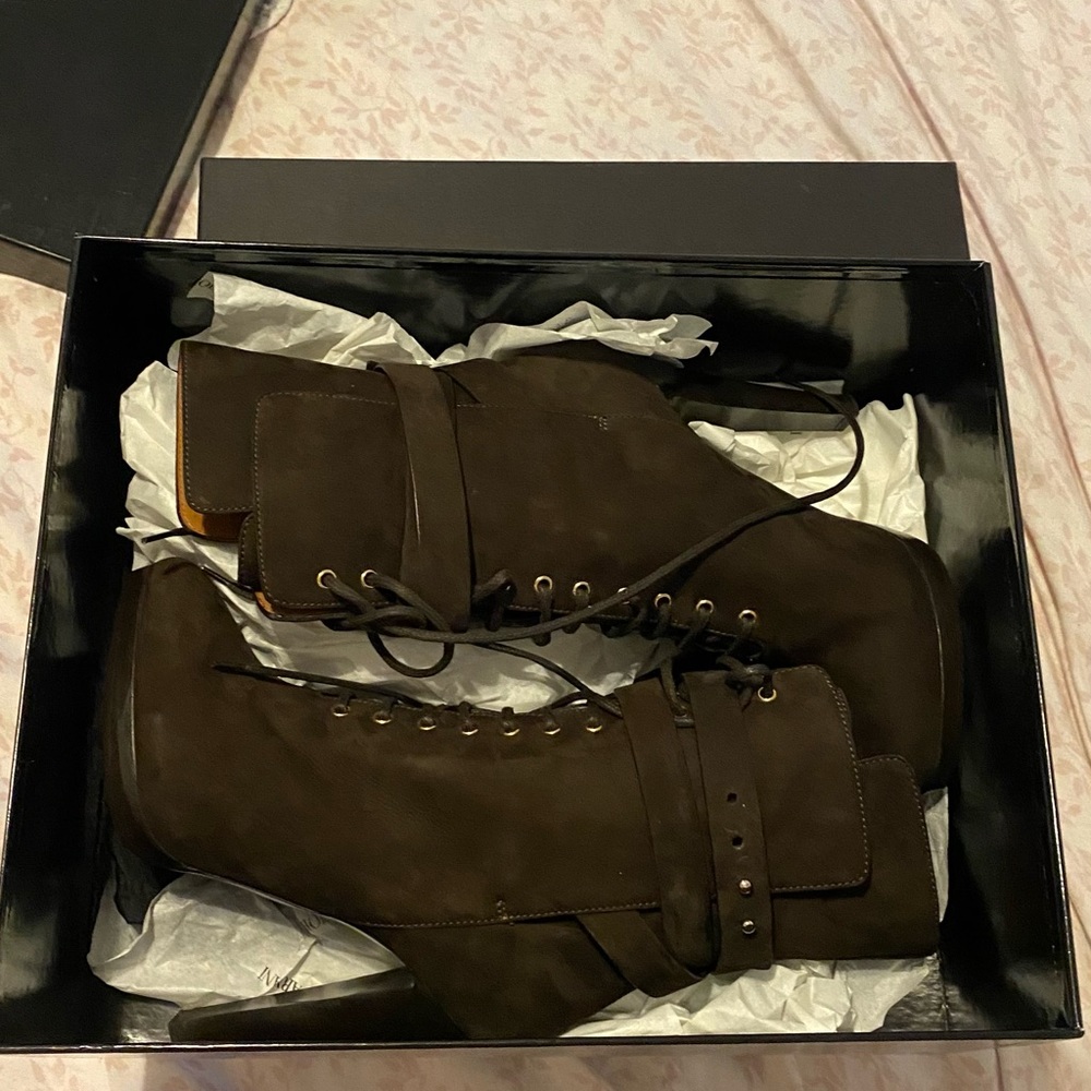 Giorgio Armani Heeled Boots